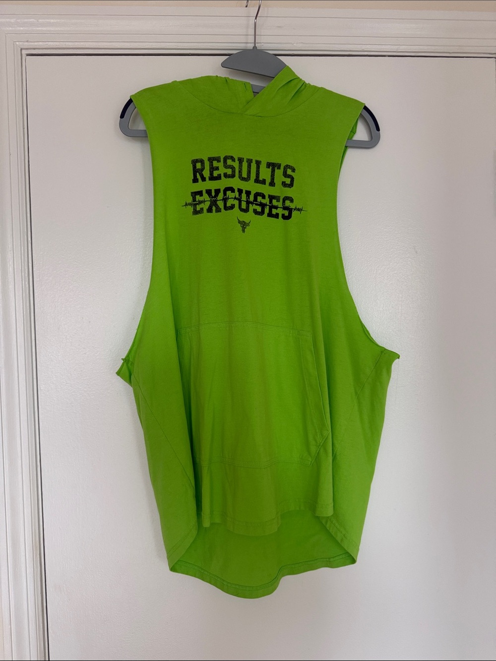 Under Armour Neon Green Sleeveless Hoodie with 'RESULTS EXCUSES' Graphic